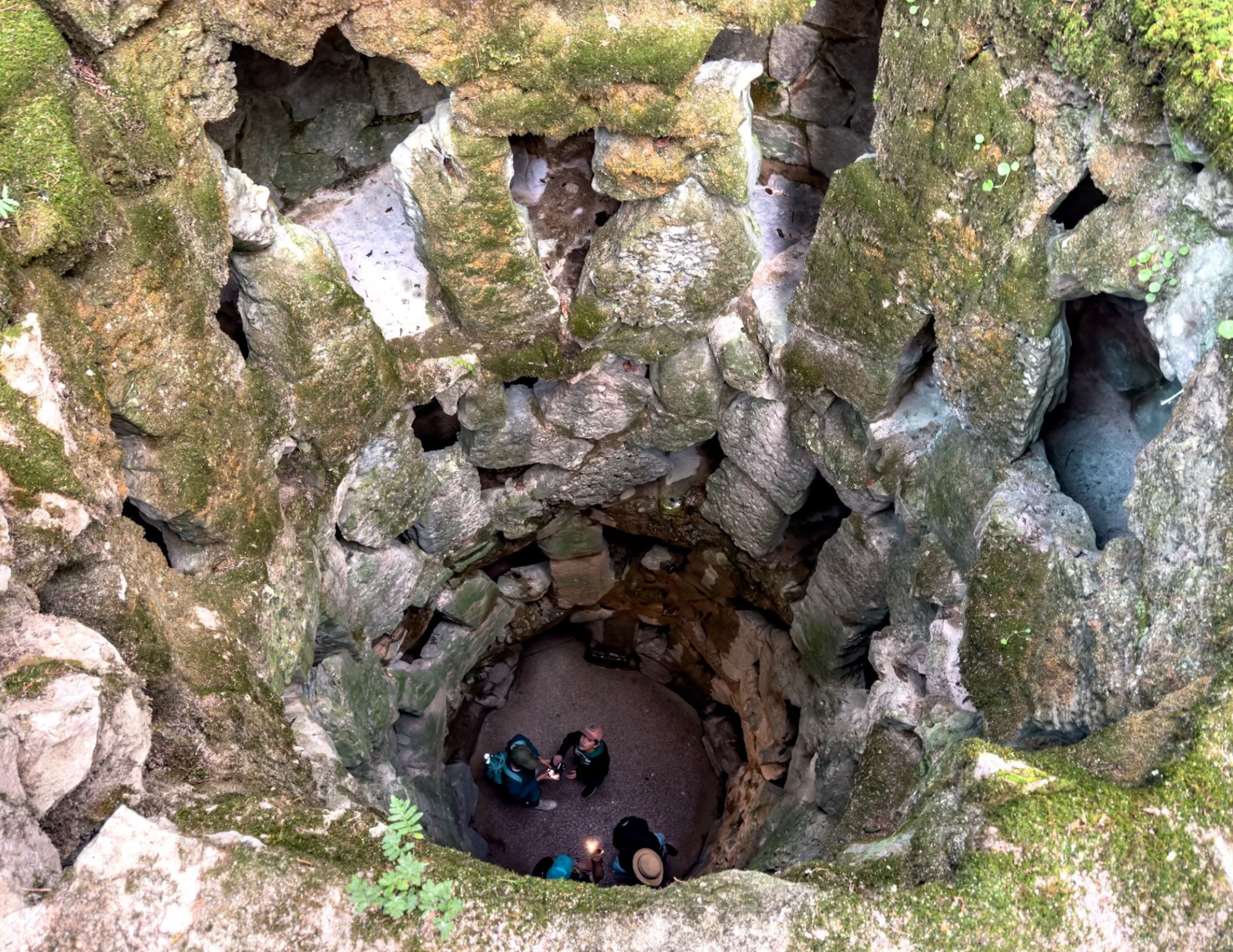 Quinta da Regaleira and Initiation Well Guide (4).png